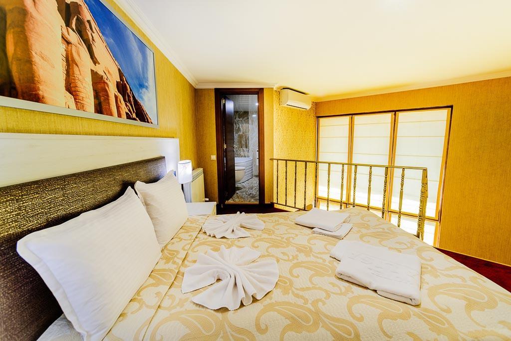 Hotel Alisa Pavel Banya Exterior photo